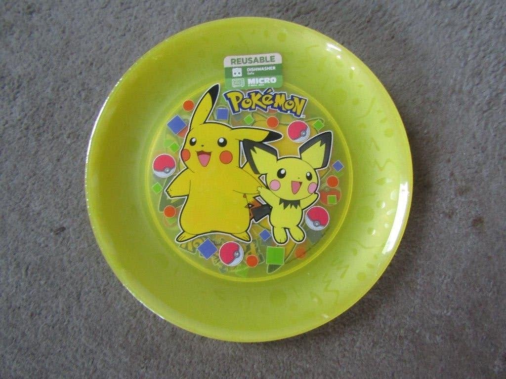 Plastic bordjes: Pokemon 4 stuks GESEALD, Overige materialen, Nieuw, Ophalen of Verzenden, Bord(en)