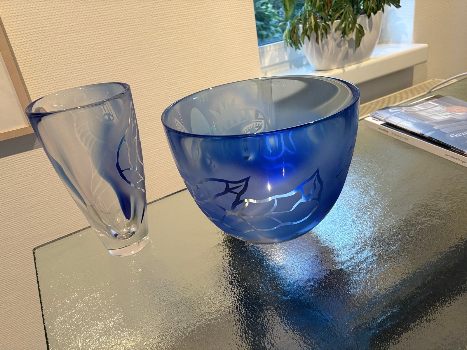 Kosta Boda gesigneerd glaswerk - Unieke set, Antiek en Kunst, Kunst | Designobjecten, Glas, Ophalen of Verzenden, Blauw, Overige typen