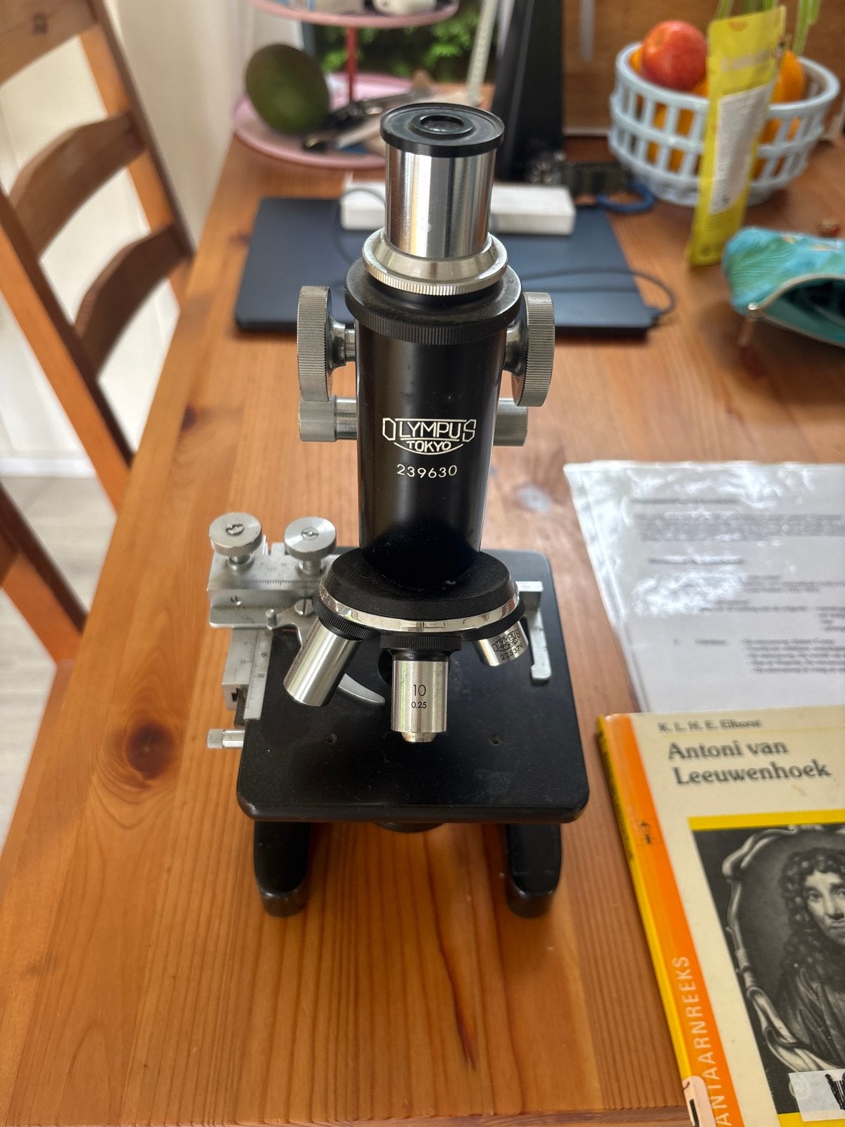 Vintage Olympus Tokyo Microscoop - Biologisch - Educatie, Ophalen, Gebruikt, 400x tot 1000x, Biologische microscoop