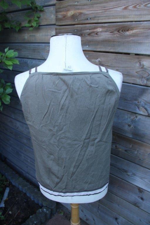 Top kaki Mayerline mt L Vaste prijs, Kleding | Dames, Mayerline, Maat 42/44 (L), Ophalen of Verzenden, Zo goed als nieuw