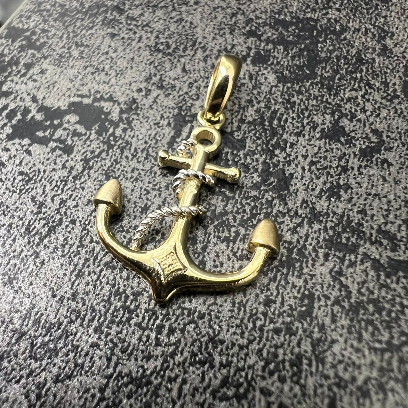 14 karaat gouden anker kettinghanger nieuw, Ophalen of Verzenden, Zo goed als nieuw, Goud, Kruis of Symbool