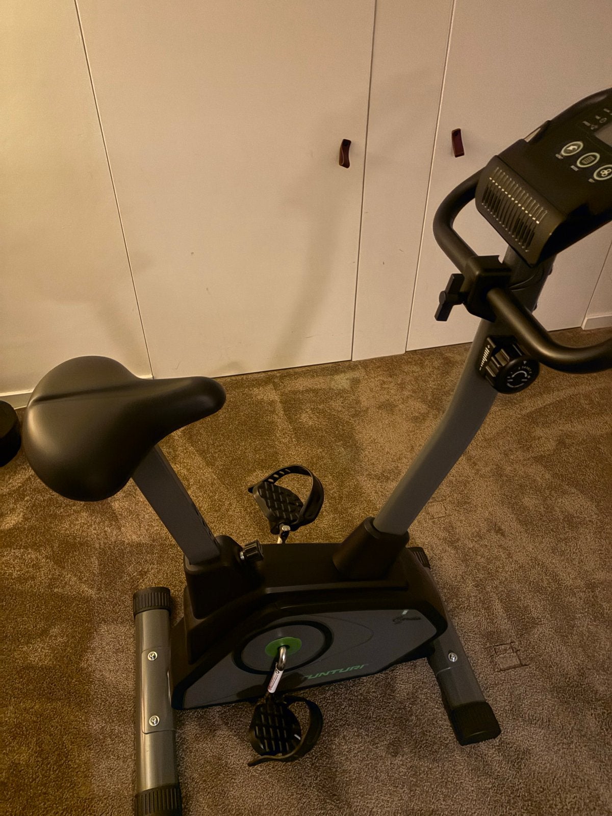 Tunturi Cardio Fit B30 Hometrainer - werkt niet, Ophalen, Gebruikt, Metaal, Benen