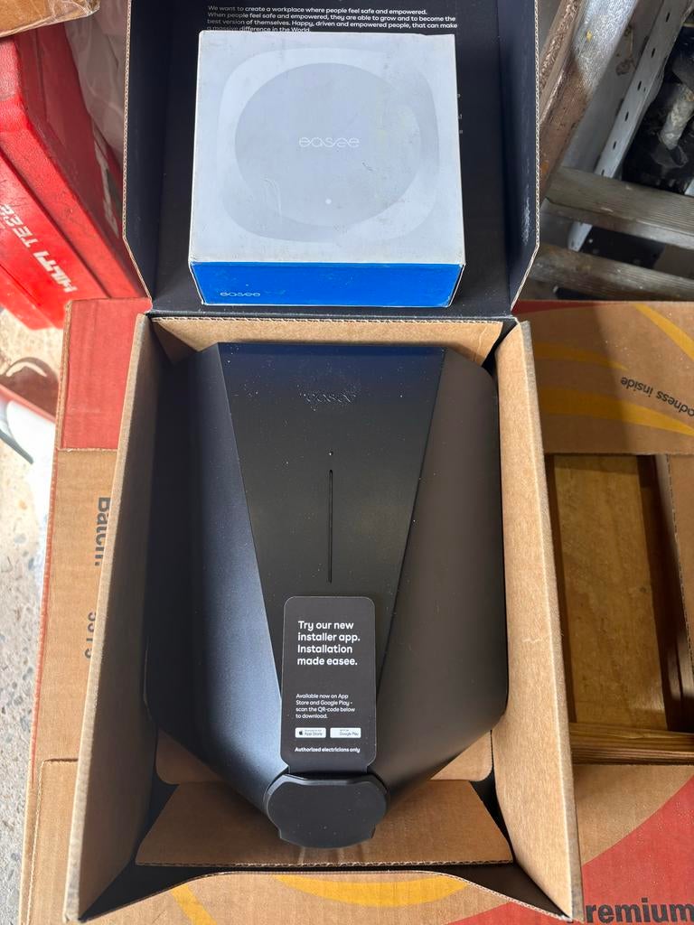 Easee Home 22kW Laadpaal incl. Equalizer - Nieuw in doos, Ophalen of Verzenden, Nieuw, Laadpaal