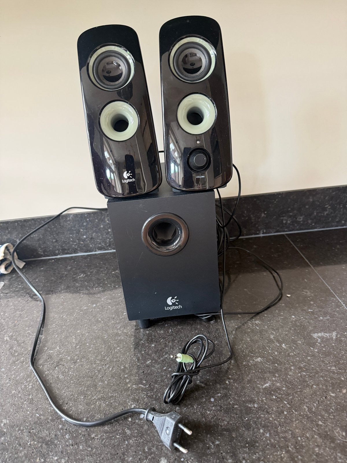 Logitech Z323 speaker systeem met subwoofer, Ophalen of Verzenden, Zo goed als nieuw