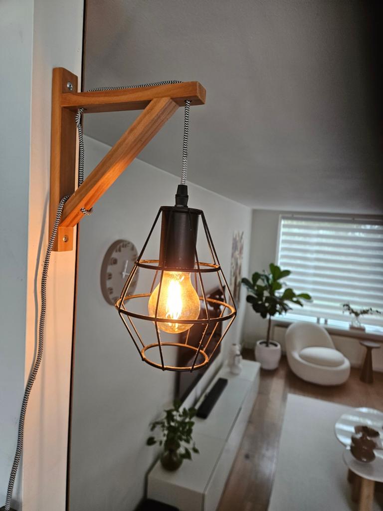 Wandlamp,  zwart metaal en hout e27, Ophalen of Verzenden, Zo goed als nieuw, Hout, Minder dan 50 cm