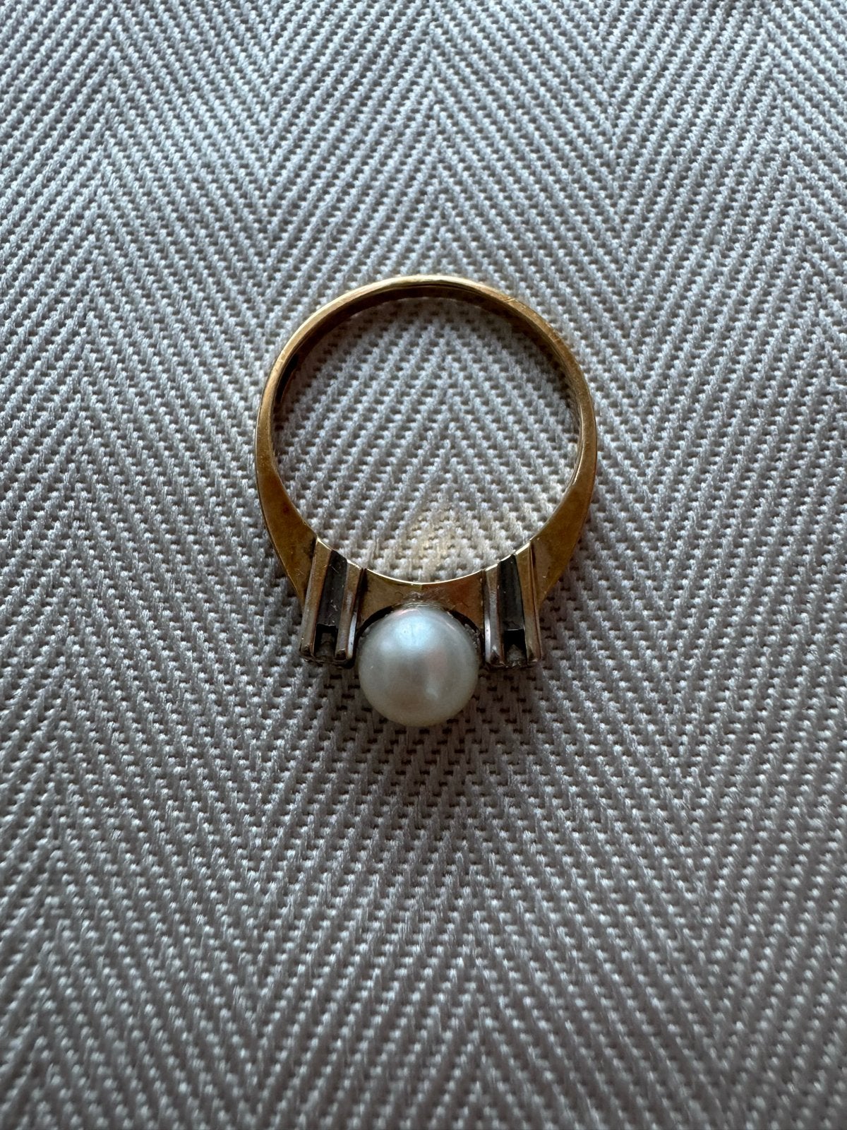 Vintage 14 karaat Geelgouden Ring met Parel en Diamantjes, 20 of groter, Ophalen of Verzenden, Zo goed als nieuw, Met edelsteen