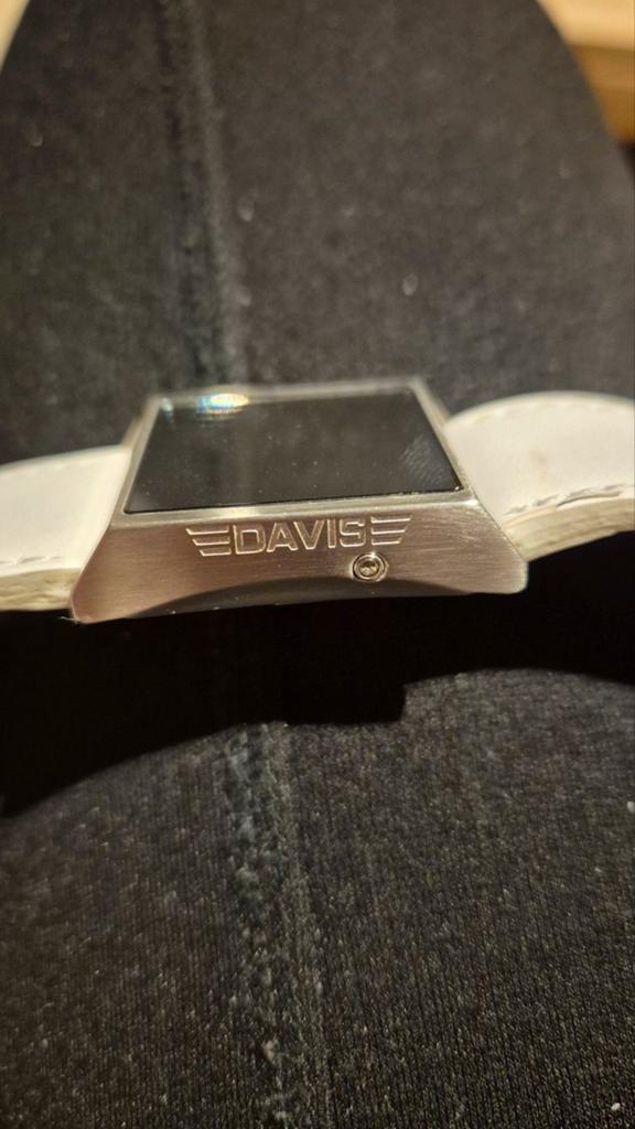 Davis Design Collection Polshorloge - Wit Leer, Sieraden, Tassen en Uiterlijk, Horloges | Dames, Zo goed als nieuw, Overige merken