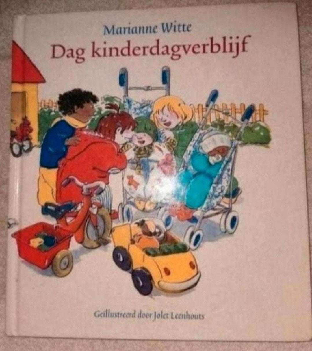 Dag kinderdagverblijf - Marianne Witte, Gelezen, Fictie algemeen, Jongen of Meisje, Ophalen of Verzenden