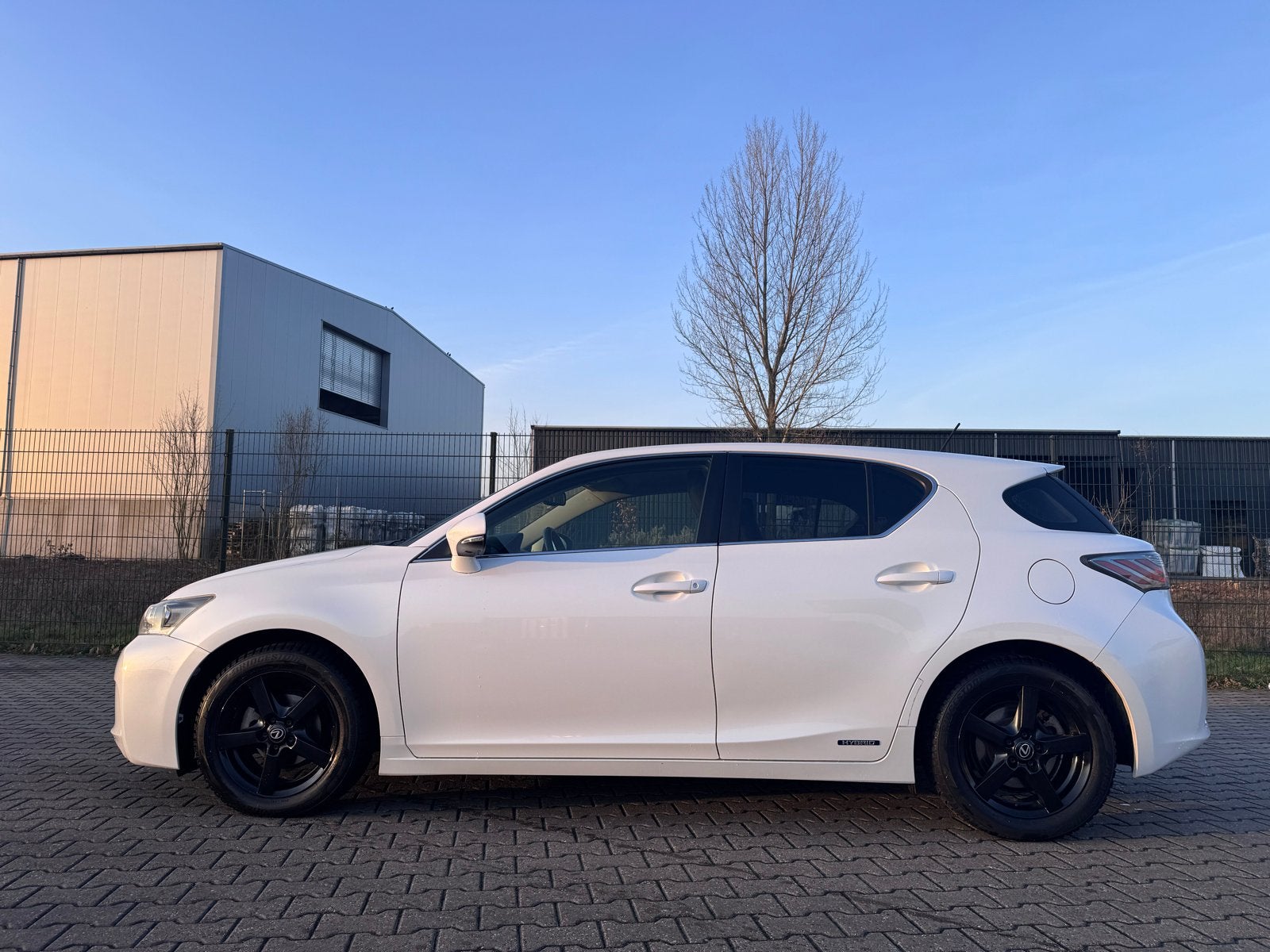 Lexus CT-200H ParelmoerWit/Topstaat/Perfect onderhouden, Auto's, Lexus, Alcantara, Wit, Origineel Nederlands, 1798 cc