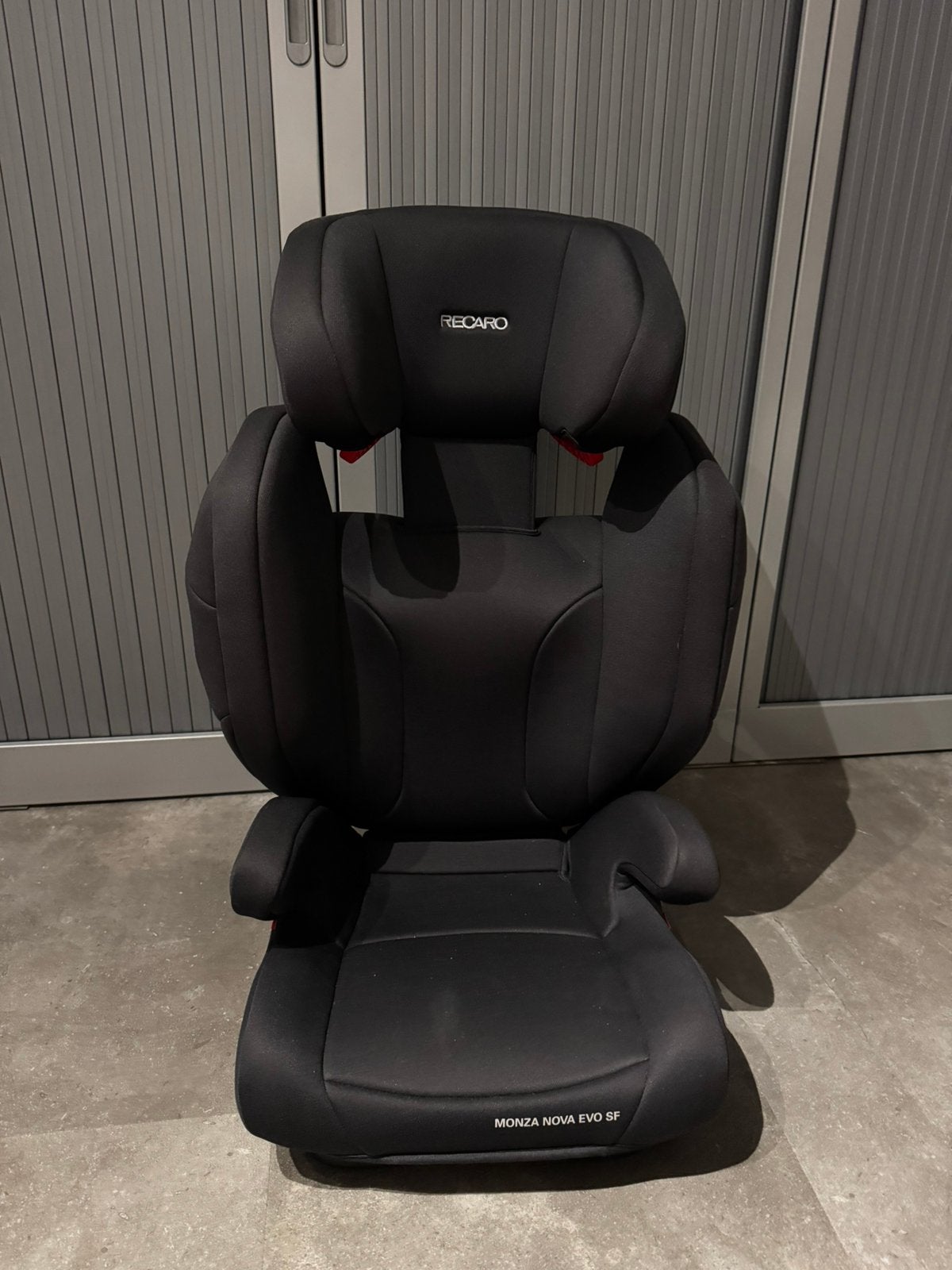 Recaro Monza Nova 2 Evo deep Black autostoel met isofix, Kinderen en Baby's, Autogordel of Isofix, 15 t/m 36 kg, Afneembare rugleuning