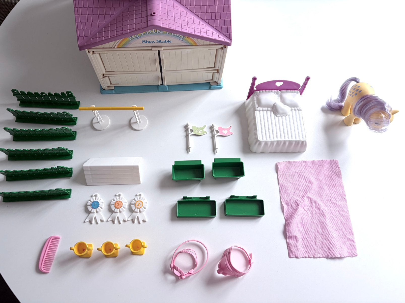 Vintage My Little Pony G1 Show Stable / Stal Hasbro, Ophalen of Verzenden, Gebruikt