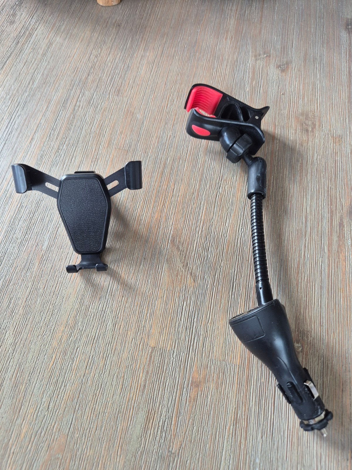 Telefoonhouders voor in de auto (2 stuks), Ophalen of Verzenden, Gebruikt, Auto