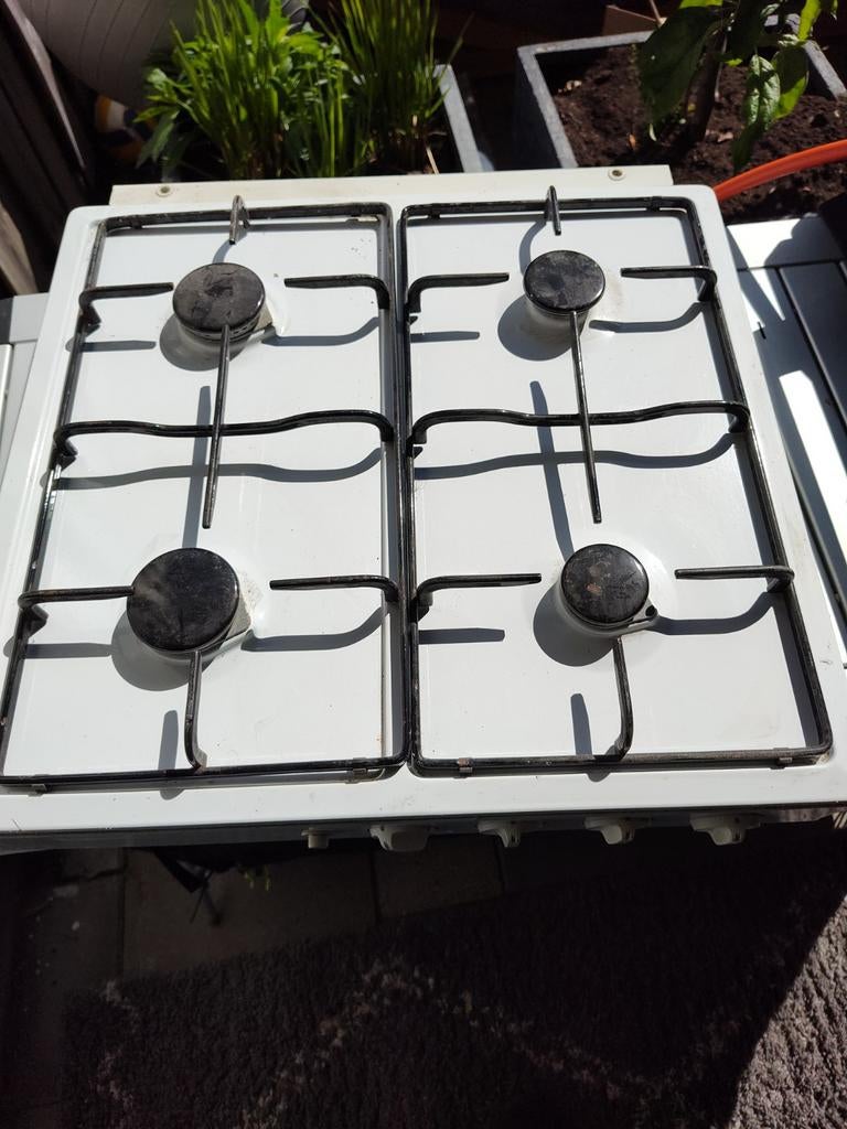 Gastel gasfornuis met 4 pitten, Witgoed en Apparatuur, Ophalen, Gebruikt, 60 cm of meer, 4 kookzones