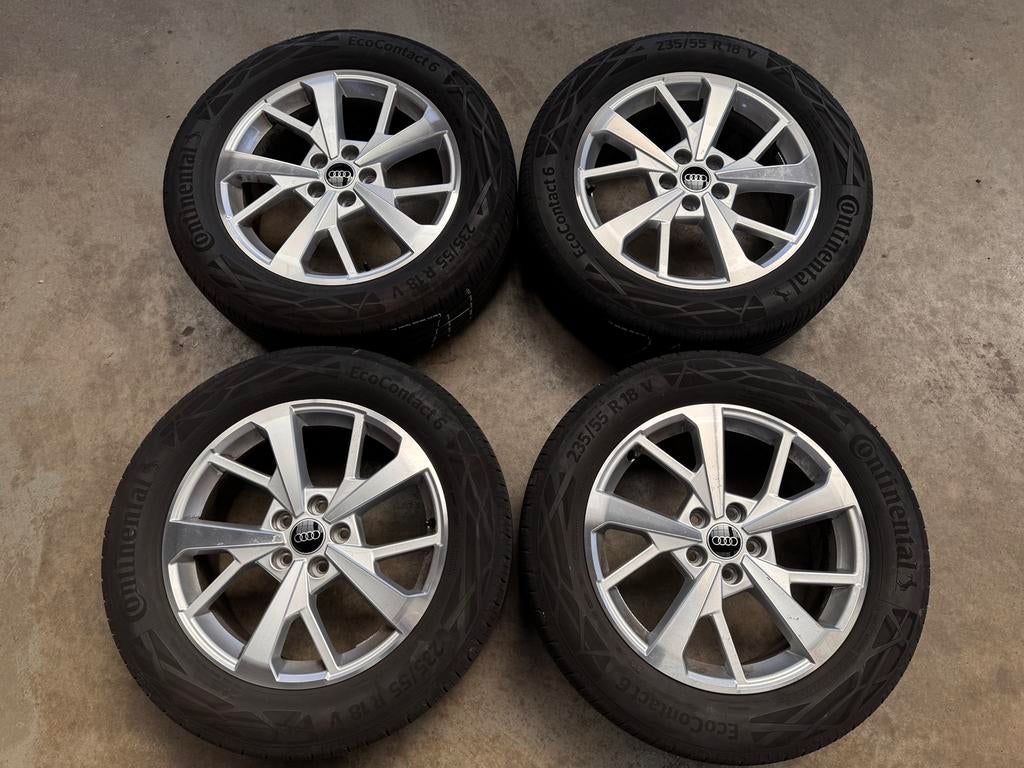 18” Audi Q3 velgen met Continental zomerbanden 235 55 18, Ophalen, 18 inch, Gebruikt, Banden en Velgen