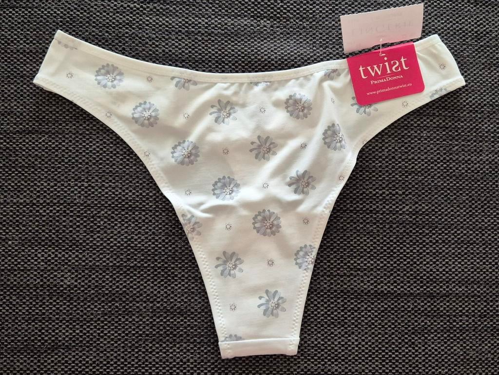TWIST PRINA DONNA string maat 38 NIEUW, Kleding | Dames, Ondergoed en Lingerie, String, Zwart, Ophalen of Verzenden