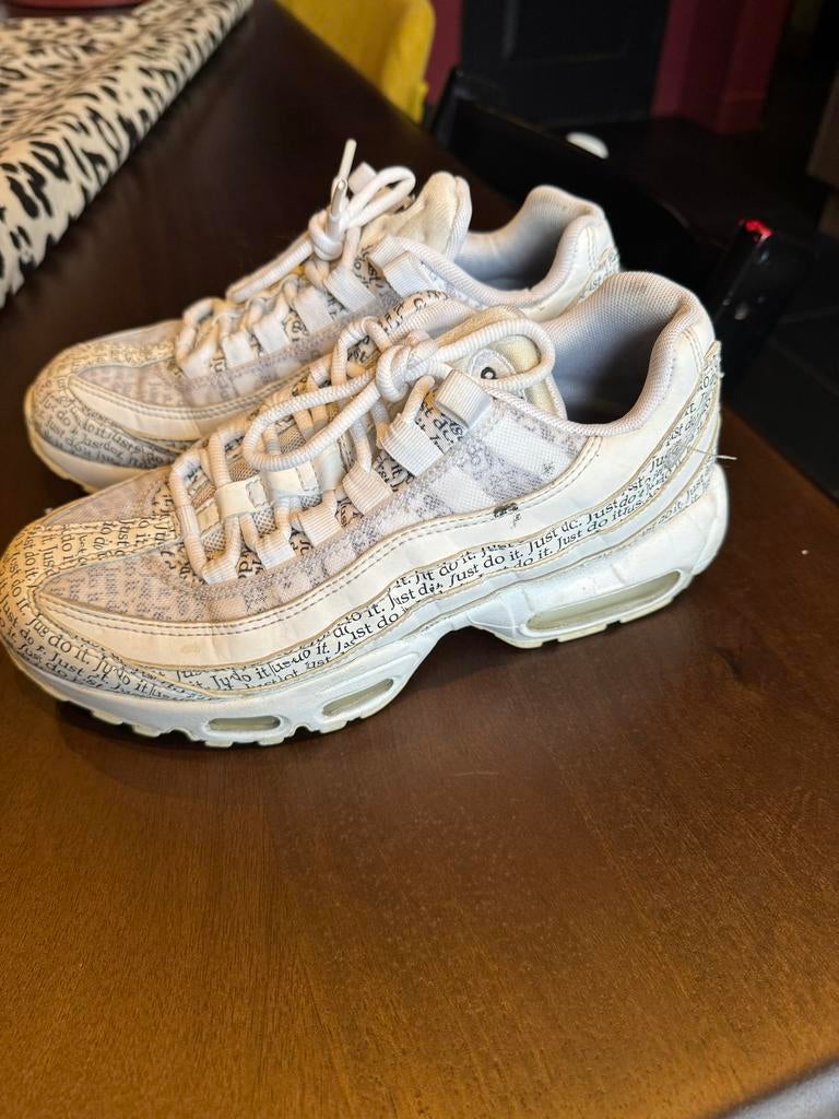 Nike Air Max 95 Just Do It sneakers, Ophalen of Verzenden, Gedragen, Wit, Sneakers of Gympen