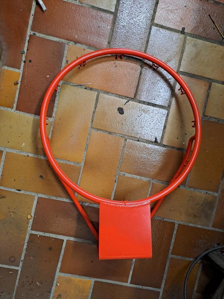 Nieuwe basketbalring (zonder netje), Sport en Fitness, Ophalen of Verzenden