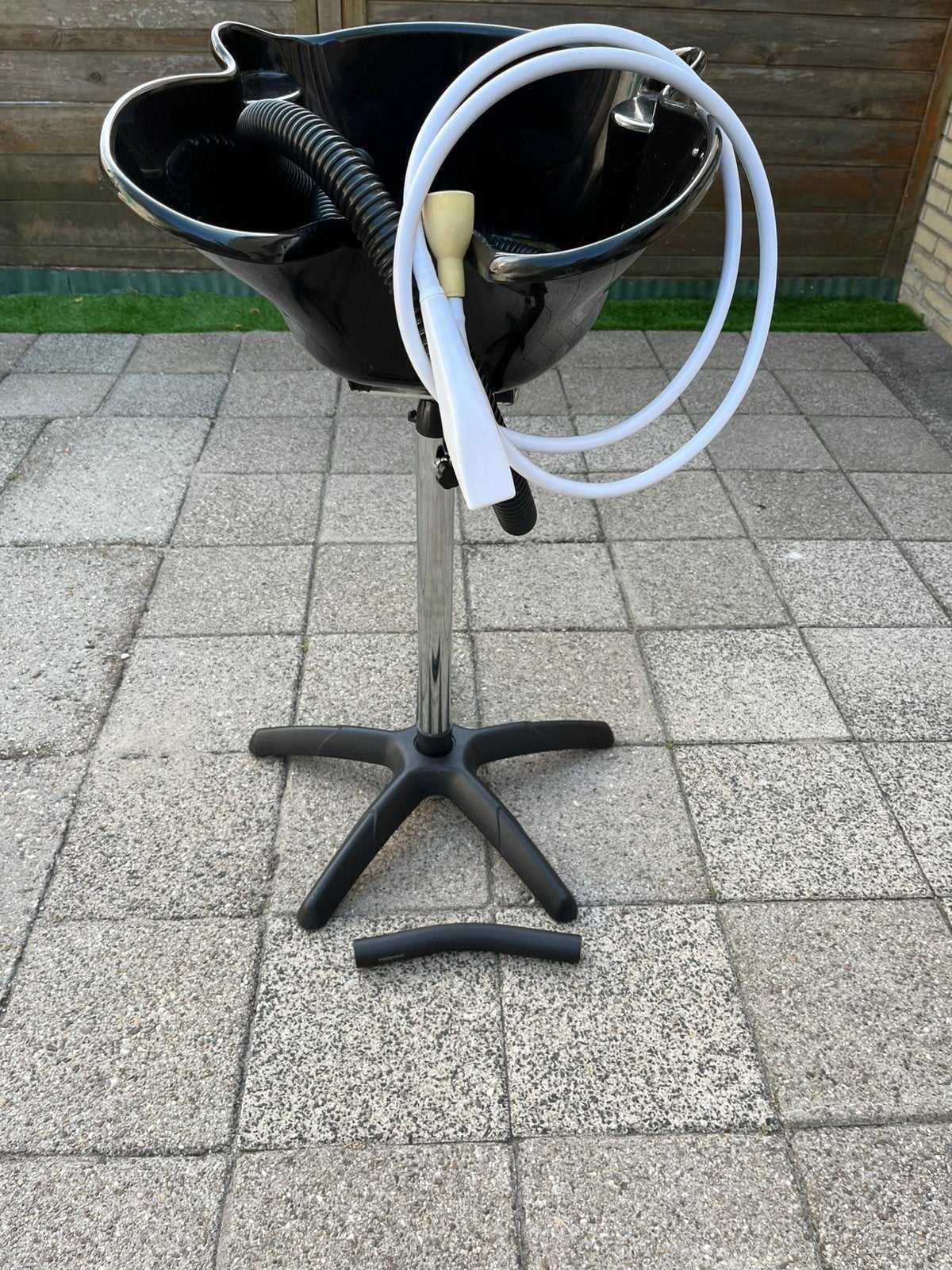 Mobiele kapperswasbak, Ophalen, Gebruikt