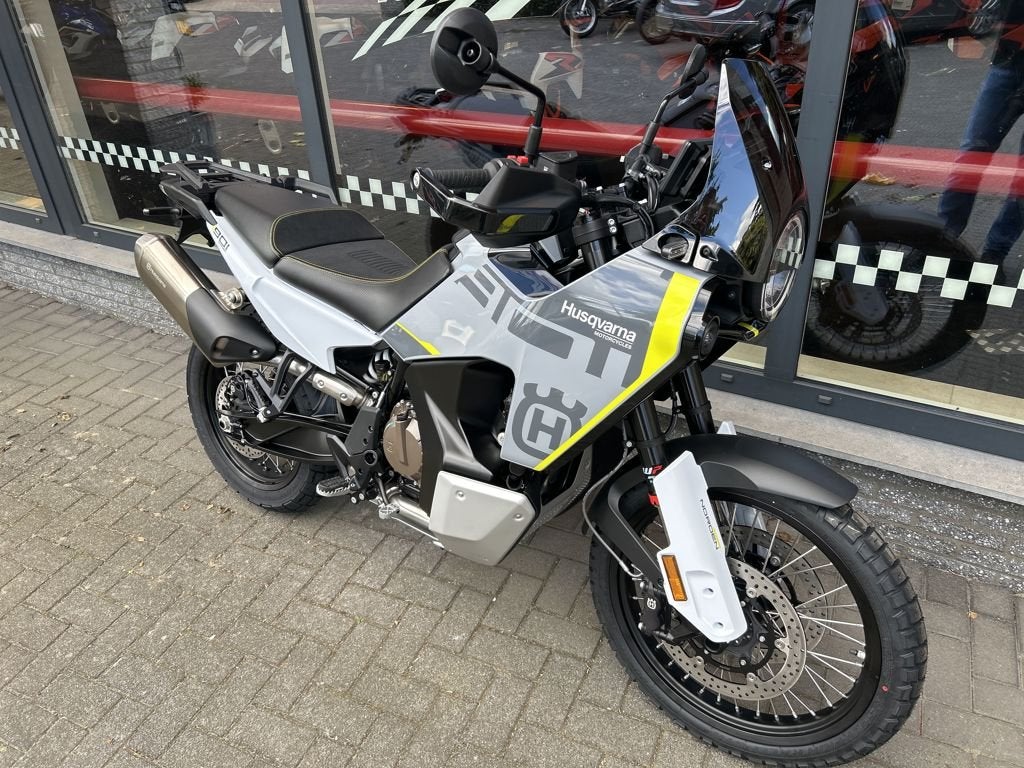 HUSQVARNA 901 NORDEN 2026, Motoren, Bedrijf, Toermotor