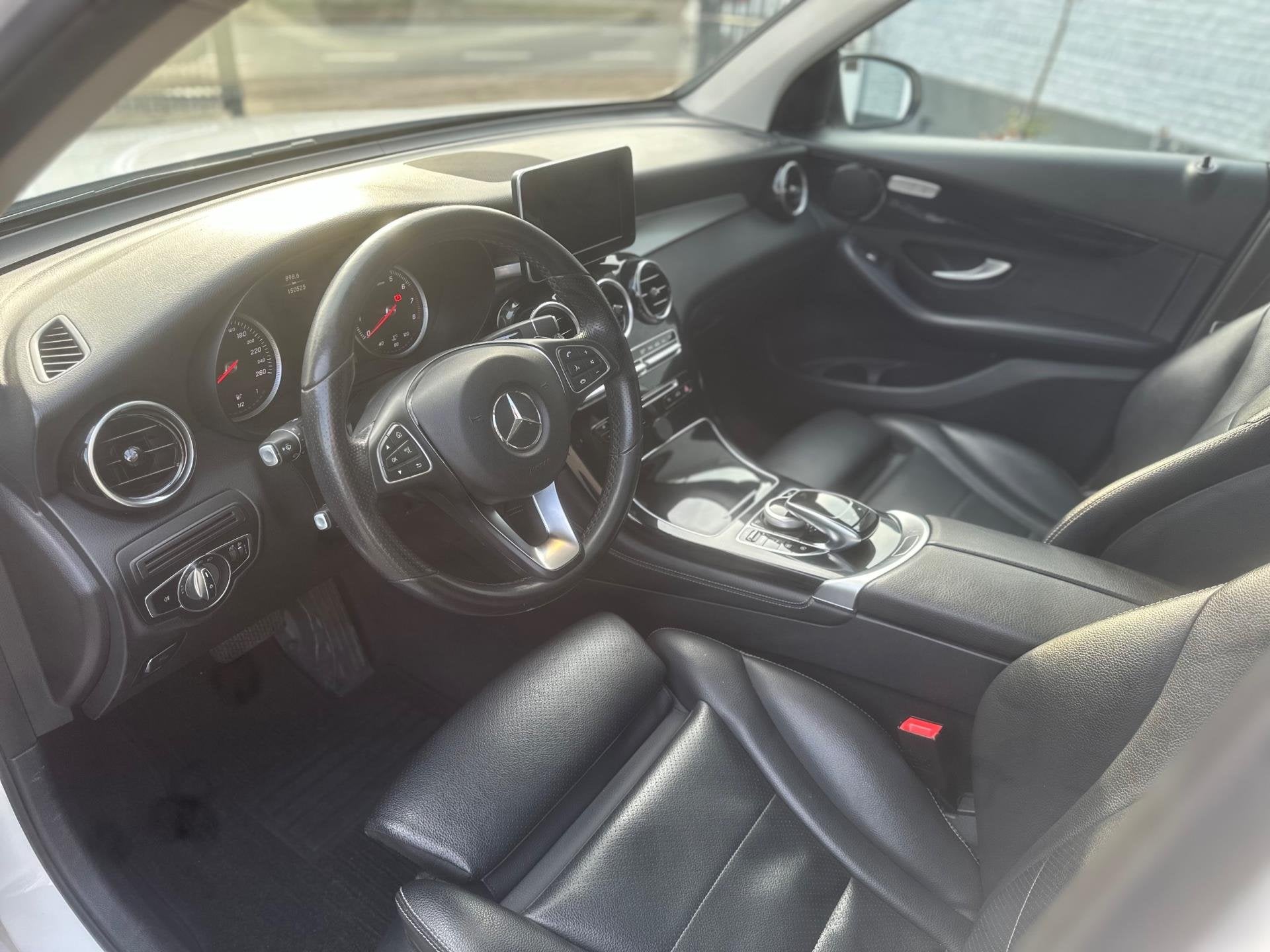 Mercedes-Benz GLC-klasse 250 4MATIC | KEYLESS | PANO | LEER, Automaat, 15 km/l, Gebruikt, 4 cilinders