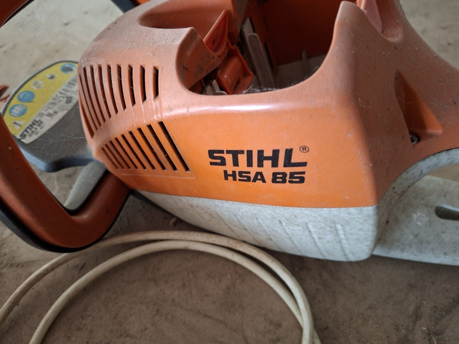 Still heggeschaar met oplader en accu, Ophalen, Accu