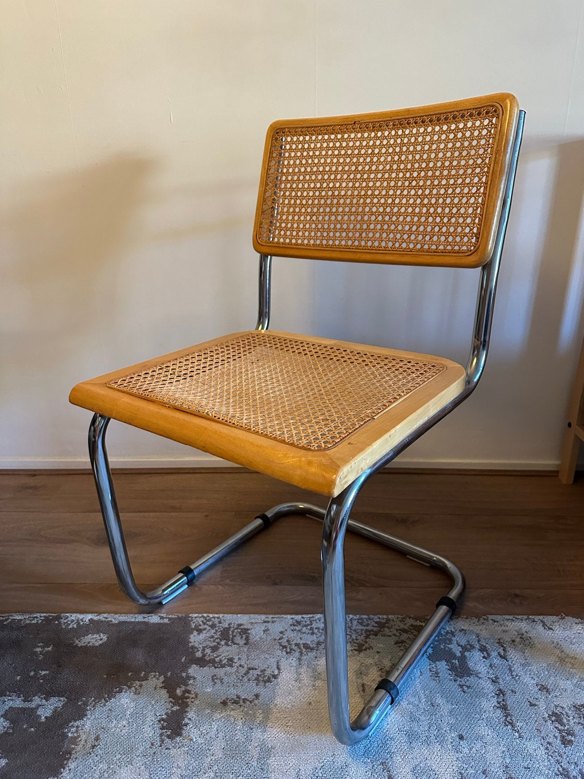 Vintage thonet stijl stoel met rotan webbing, Antiek en Kunst, Ophalen