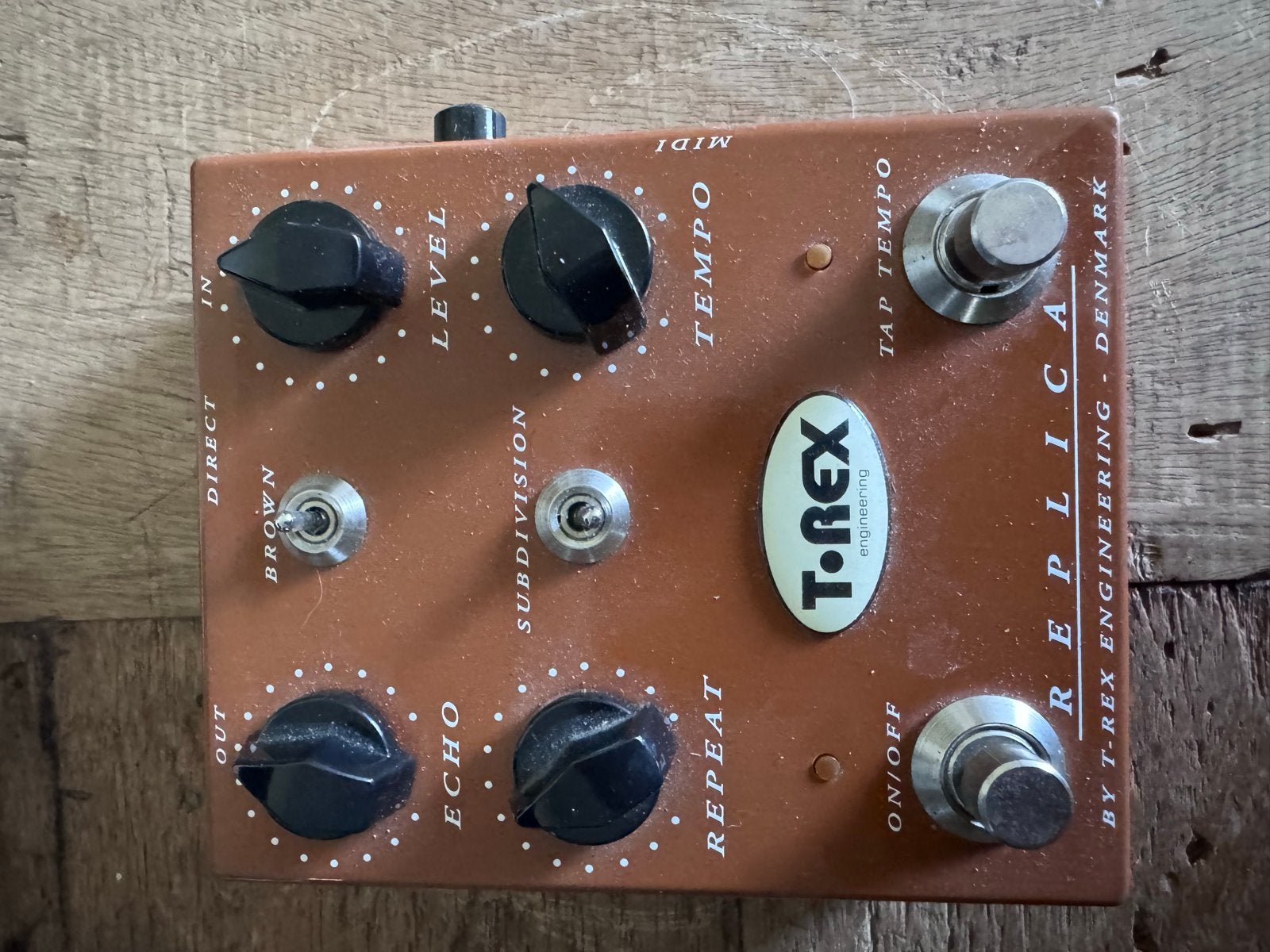 T-Rex Replica Delay Pedaal - Vintage Echo Effect, Ophalen of Verzenden, Gebruikt, Delay of Echo