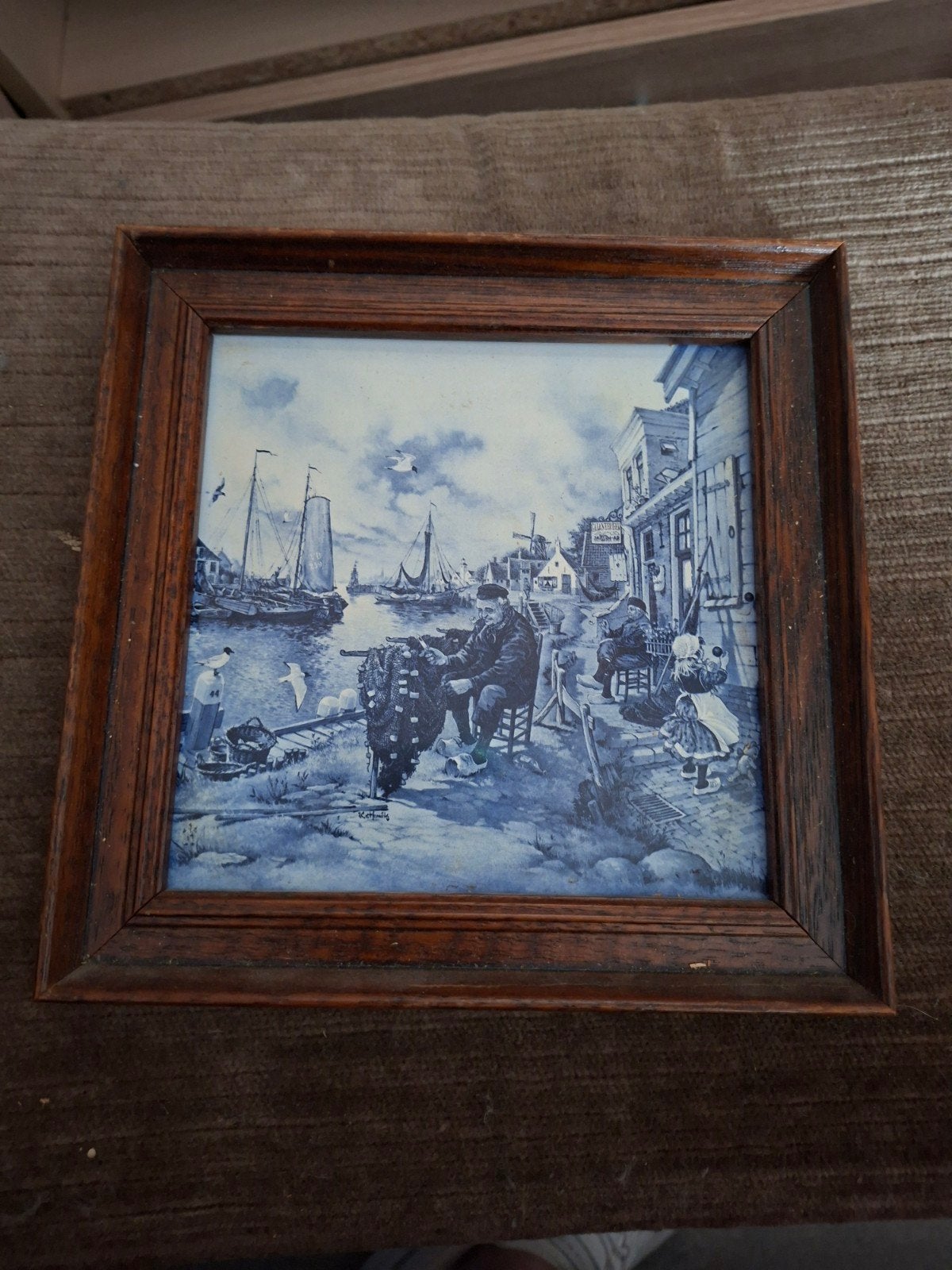 Delfts blauw tafereel in houten lijst, Huis en Inrichting, Minder dan 50 cm, Gebruikt, Ophalen of Verzenden, Schilderij