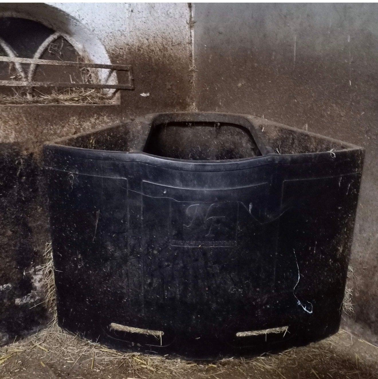 3 in 1 voerbak, Dieren en Toebehoren, Paarden en Pony's | Overige Paardenspullen, Ophalen