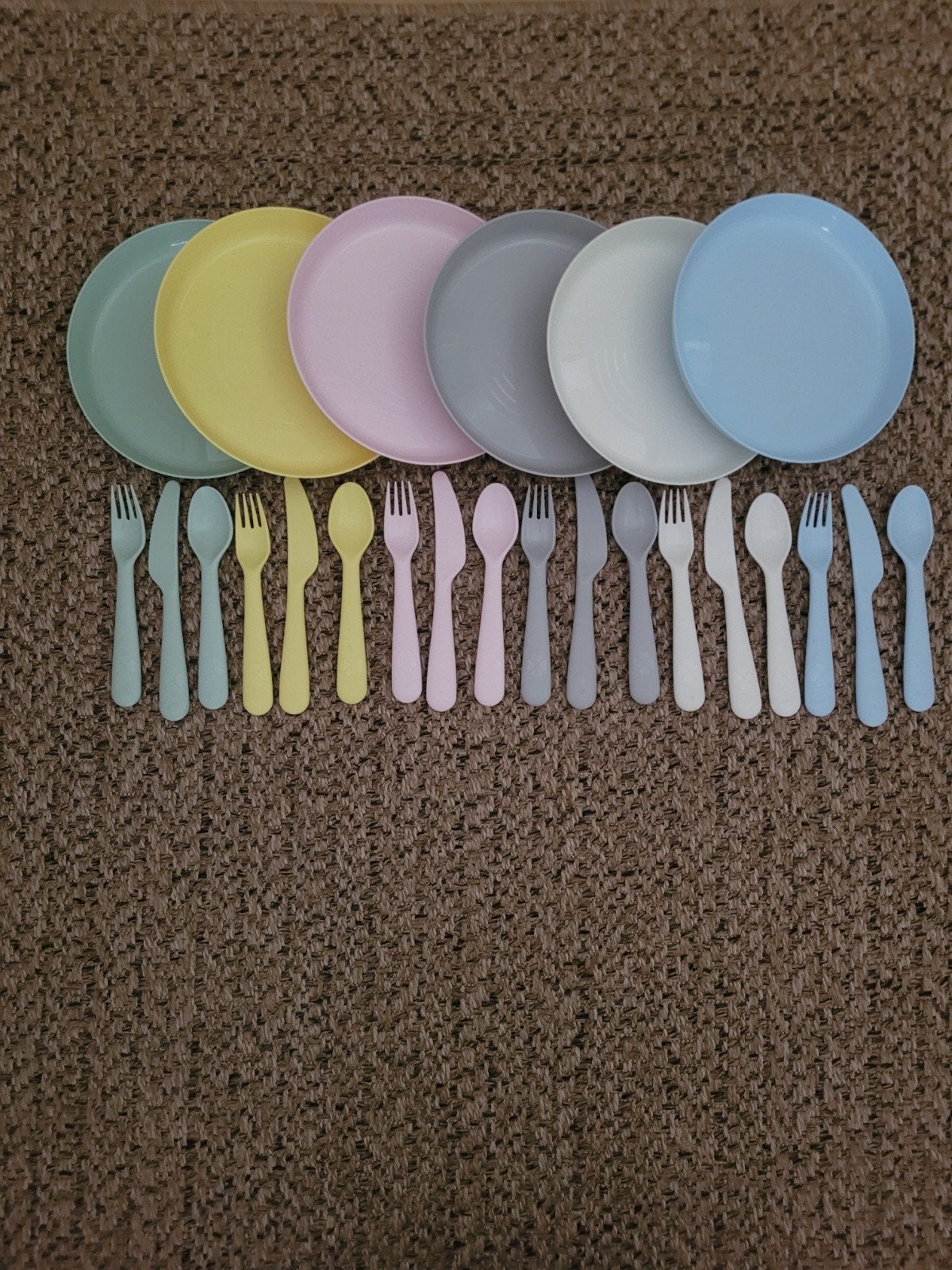IKEA kinderservies en bestek set, Kunststof, IKEA, Ophalen of Verzenden, Zo goed als nieuw