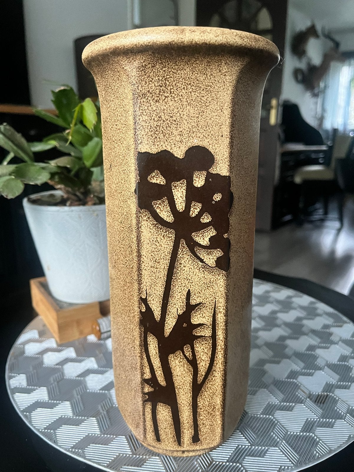 Vintage Scheurich Keramiek Vaas - Bruin met Bloemenpatroon, Antiek en Kunst, Antiek | Vazen, Ophalen