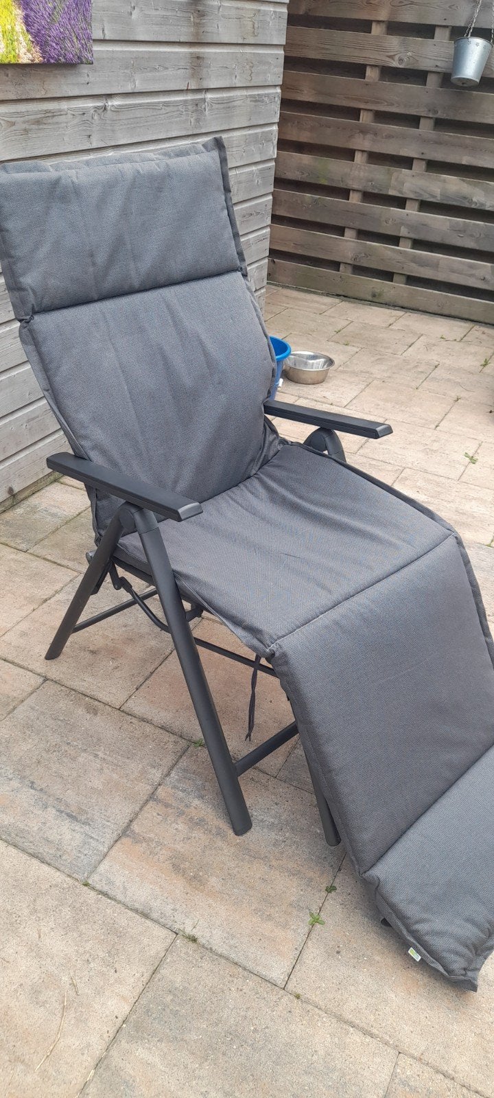 4 lig -tuinstoelkussens niet gebruikt en opbergbox 190 x 55, Tuin en Terras, Tuinmeubel-accessoires, Ophalen, Nieuw