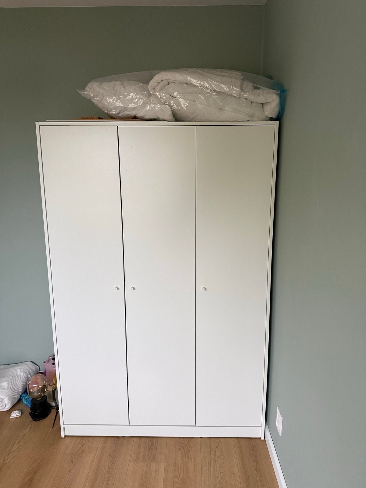 Ikea Kleppstad kledingkast - Zo goed als nieuw, Ophalen, 100 tot 150 cm, Zo goed als nieuw, 150 tot 200 cm