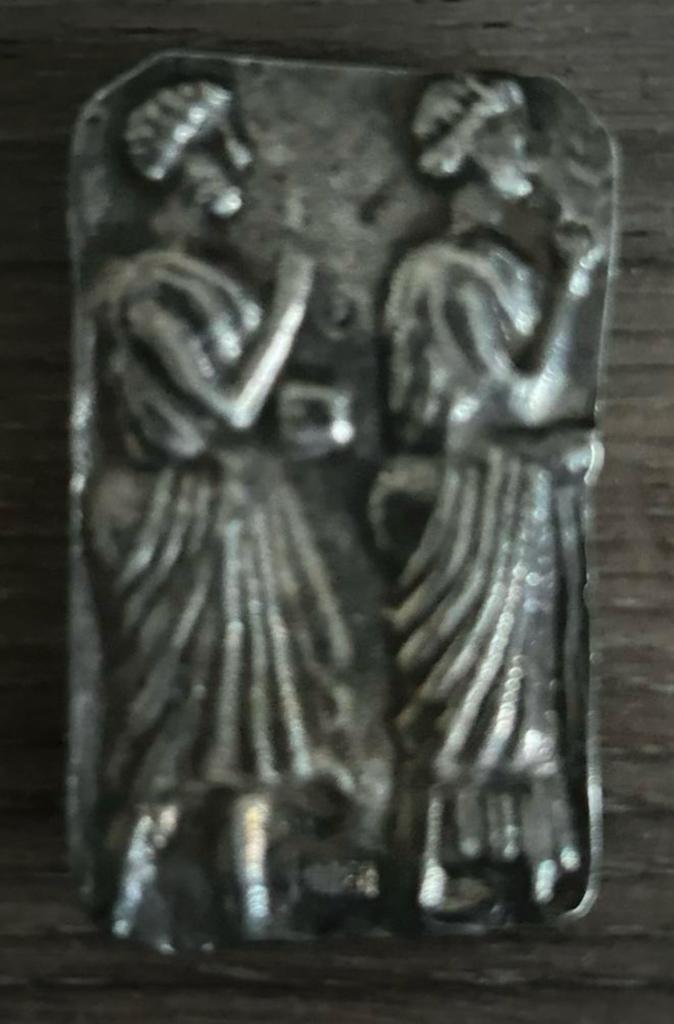 Zilverkleurige Egyptische Broche / Hanger, Ophalen of Verzenden, Zo goed als nieuw, Zilver, Overige materialen