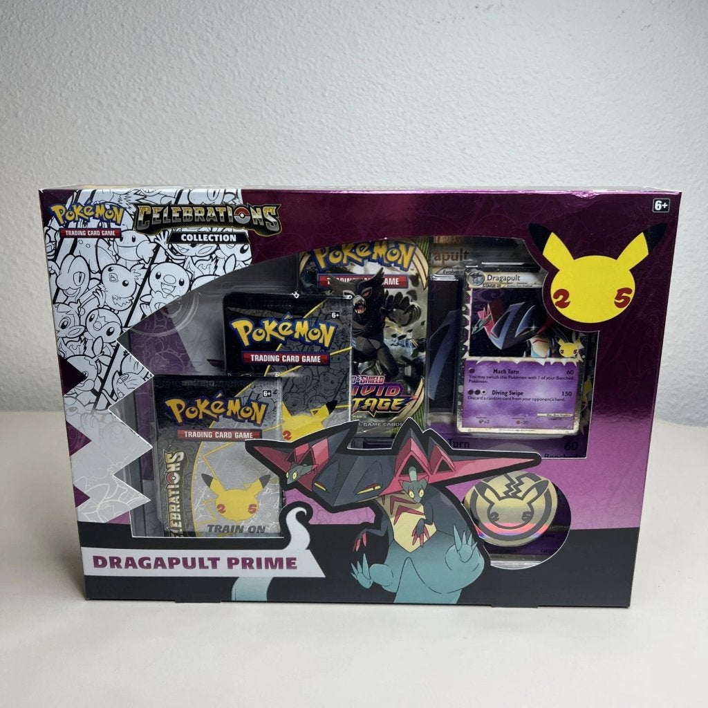 Pokemon celebrations dragapult prime box sealed ongeopend, Ophalen of Verzenden, Zo goed als nieuw, Boosterbox, Foil