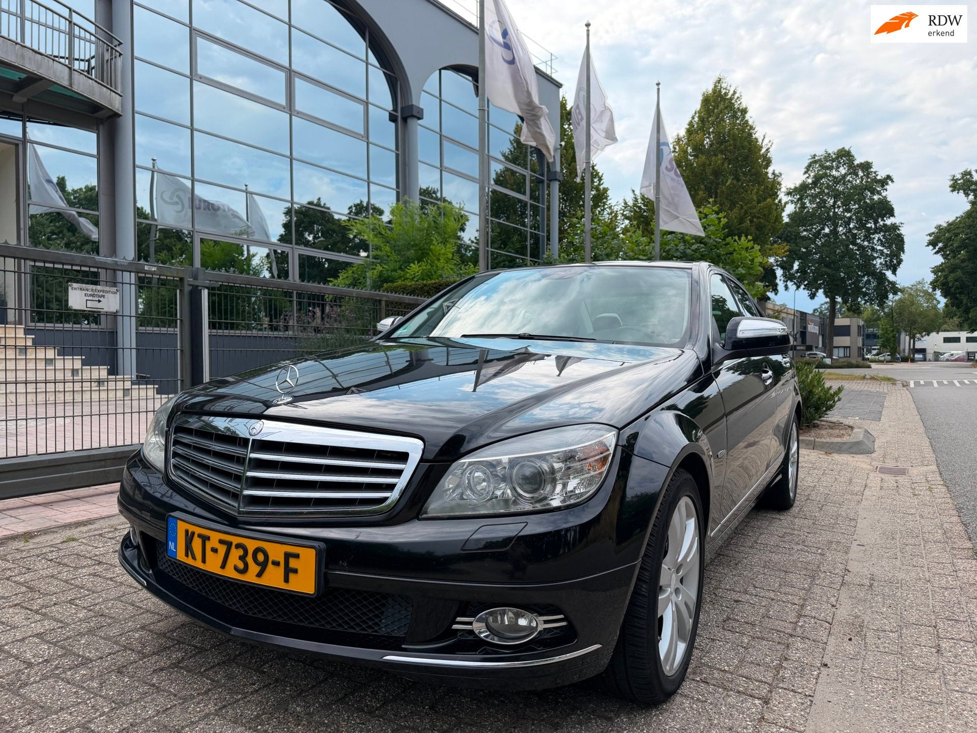 Mercedes-Benz C-klasse 280 Avantgarde aut ,navi,half leder,o, Auto's, Mercedes-Benz, Automaat, Achterwielaandrijving, Beige, Leder en Stof