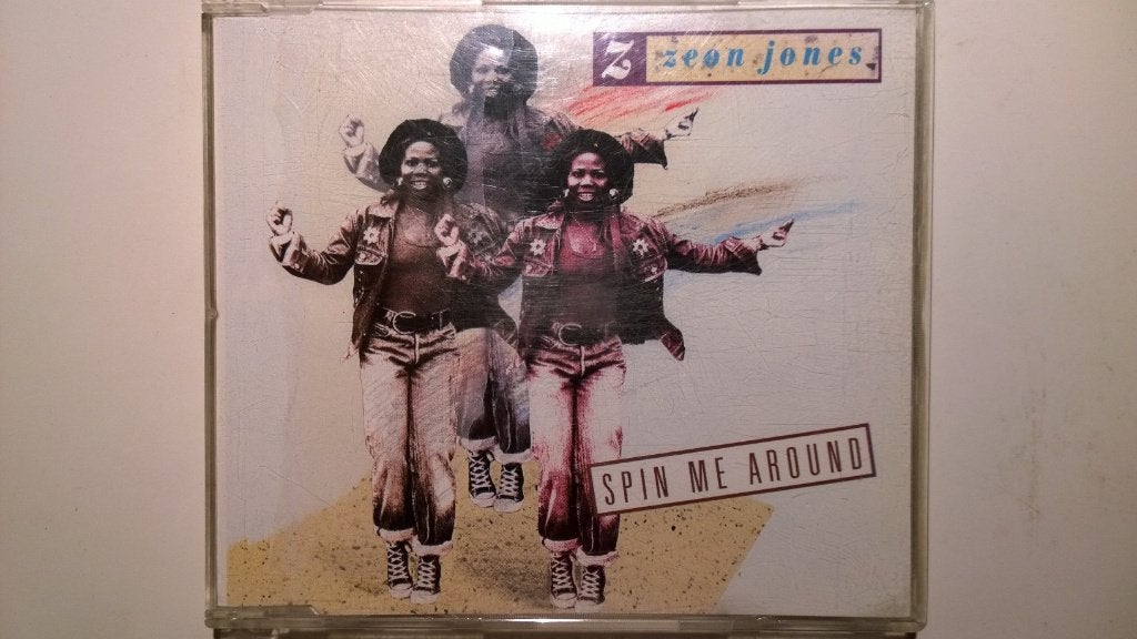 Zeon Jones - Spin Me Around, Cd's en Dvd's, Ophalen of Verzenden, Zo goed als nieuw, Reggae en Ska