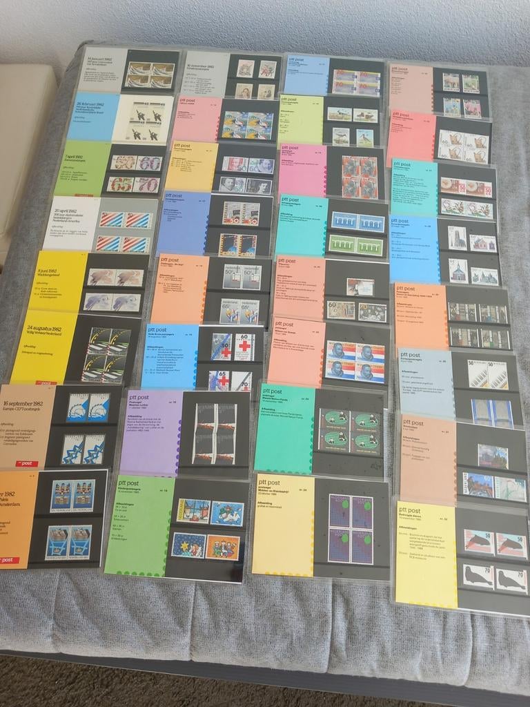 Nederland verz. PTT Mapjes compl. 1 t/m 246b, Ophalen of Verzenden, Nederland