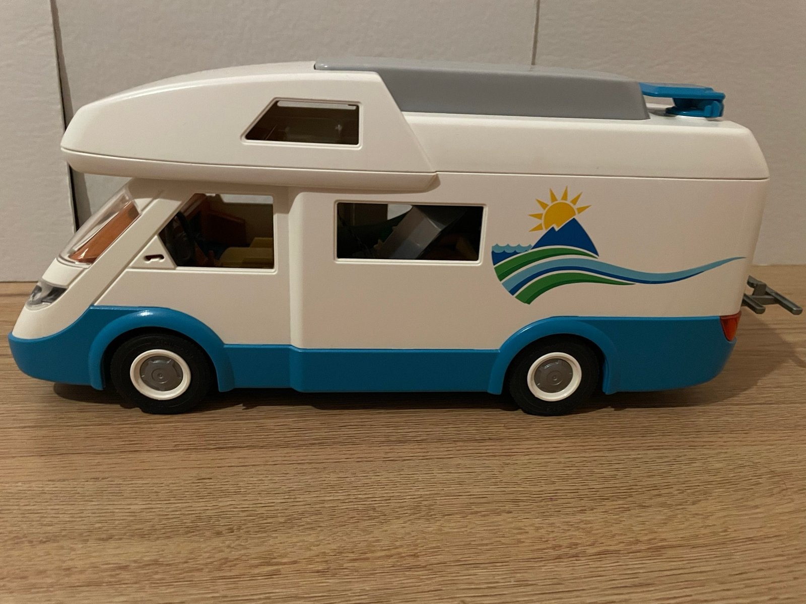 Playmobil Camper met veel accessoires en 3 poppetjes, Ophalen, Gebruikt, Jongen of Meisje