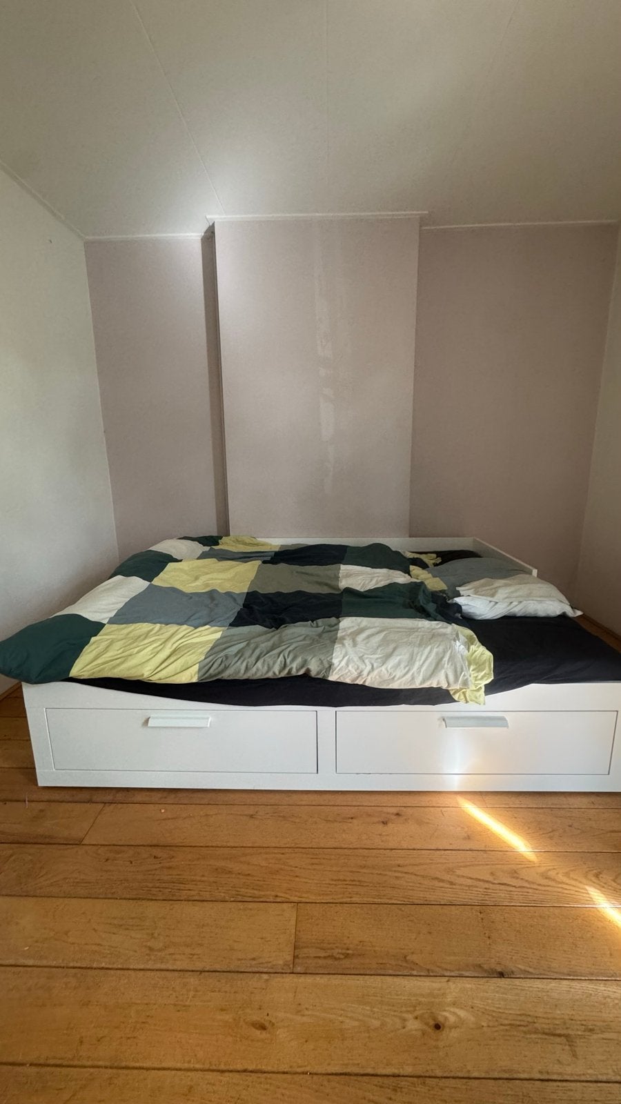 !!22-24 Oct PICK UP ONLY!! IKEA BRIMNES bed + 2 Mattresses, Ophalen, Wit, Tweepersoons, Zo goed als nieuw