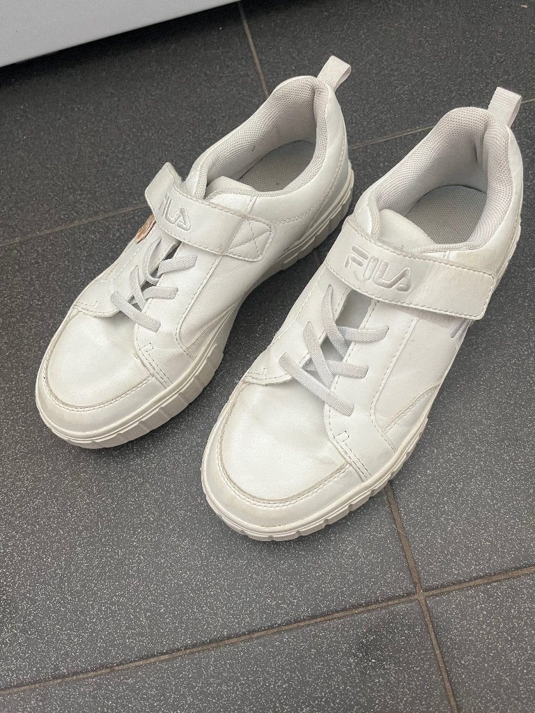 Fila Sneakers 36, Meisje, Schoenen, Ophalen of Verzenden, Gebruikt