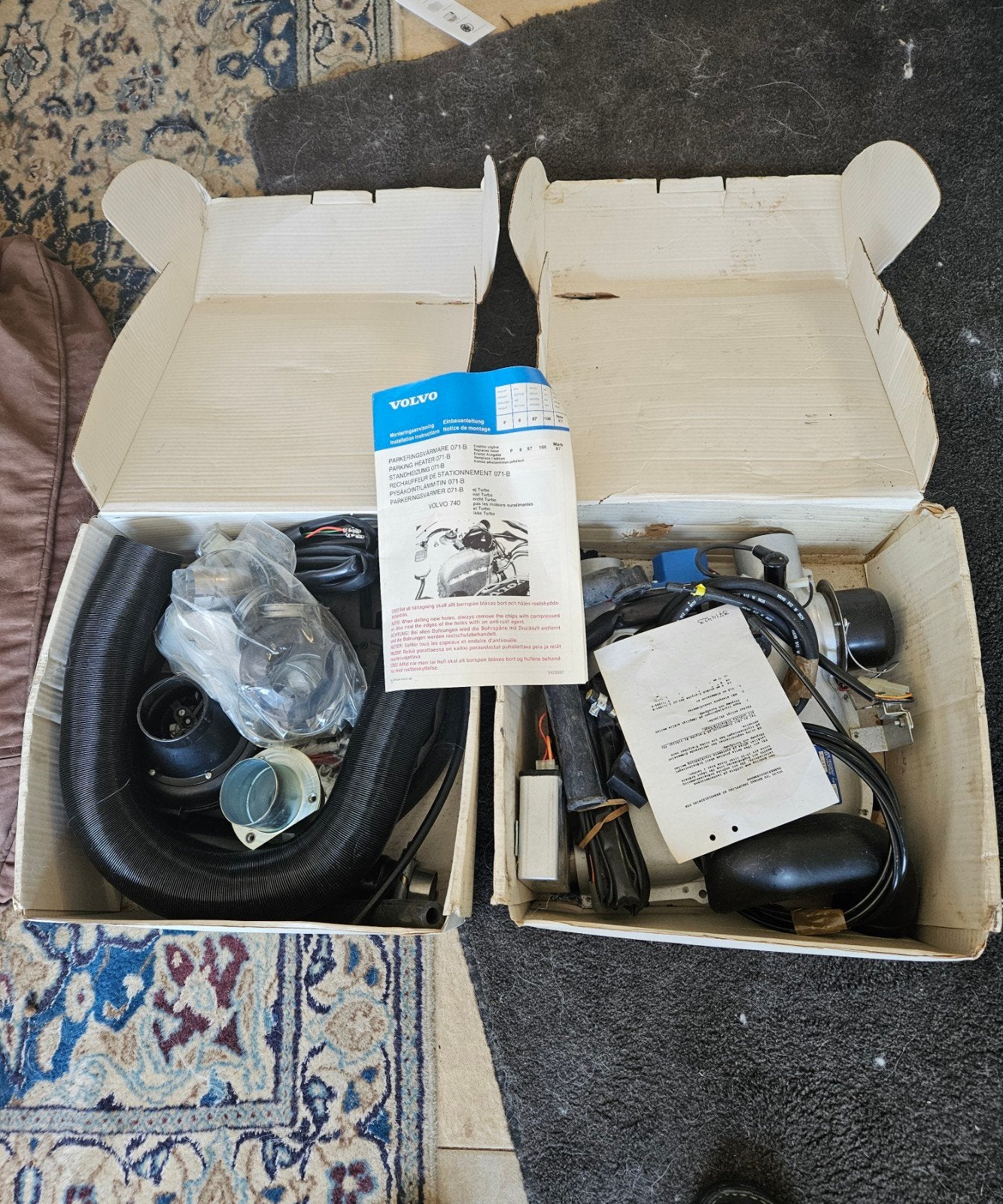 Nieuwe Volvo 740 Standkachelset (origineel), Ophalen of Verzenden, Nieuw, Volvo