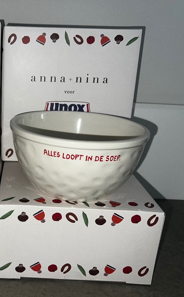 Anna + Nina Unox ‘alles loopt in de soep’ 2x nieuw, Huis en Inrichting, Ophalen of Verzenden, Nieuw, Overige stijlen, Kom(men)