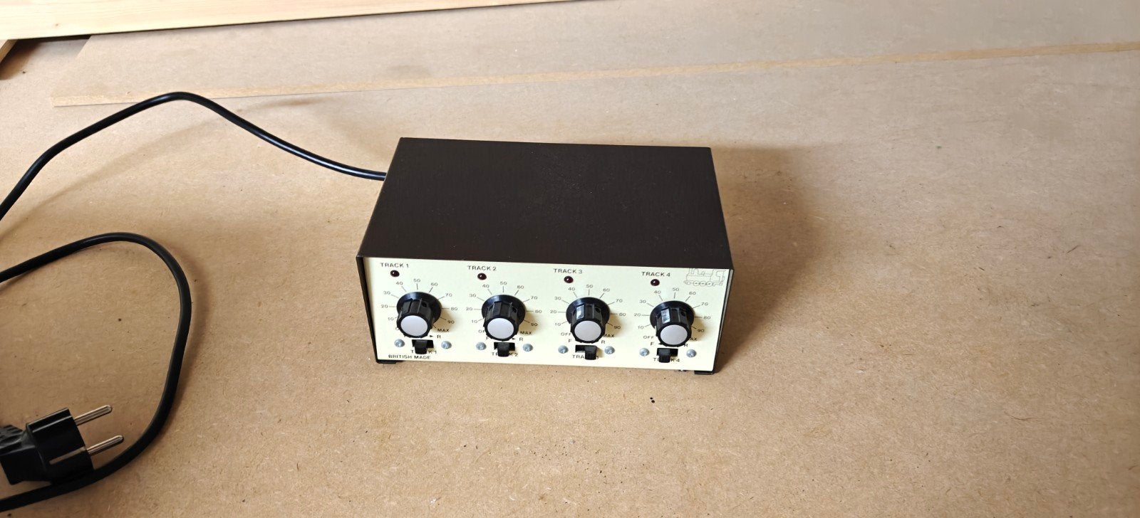 Gaugemaster Q trafo, Ophalen of Verzenden, Minder dan 2 meter, Overige kabels