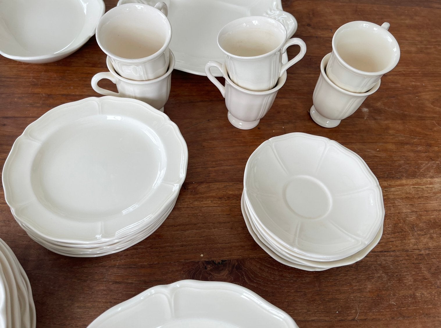 Wedgwood Queen's Plain 6 koffiekop &schotel 6 gebaksbordjes, Ophalen of Verzenden, Zo goed als nieuw, Porselein, Kop(pen) en/of Schotel(s)