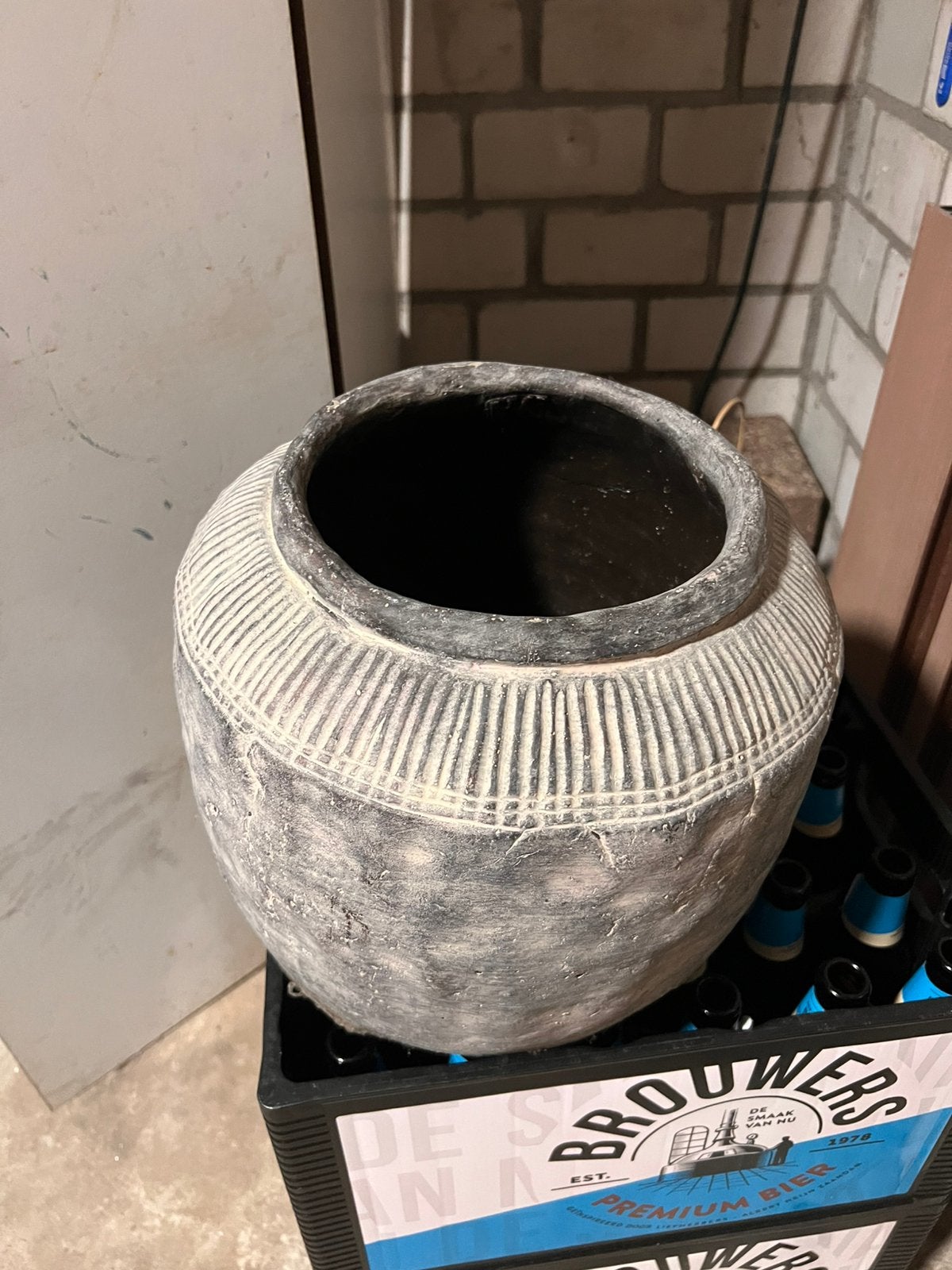 Grijze plantenpot 30 cm, Rond, Zo goed als nieuw, Minder dan 40 cm, Aardewerk