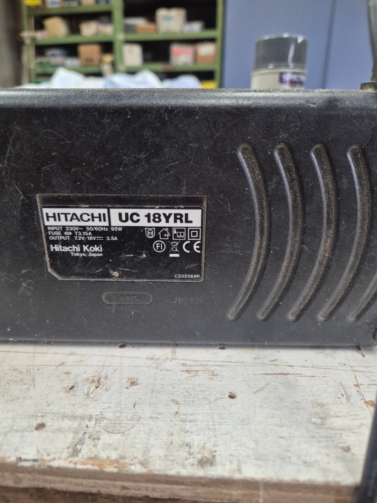 Hitachi acculader UC 18YRL met accu BCL 1430, Ophalen of Verzenden, Gebruikt