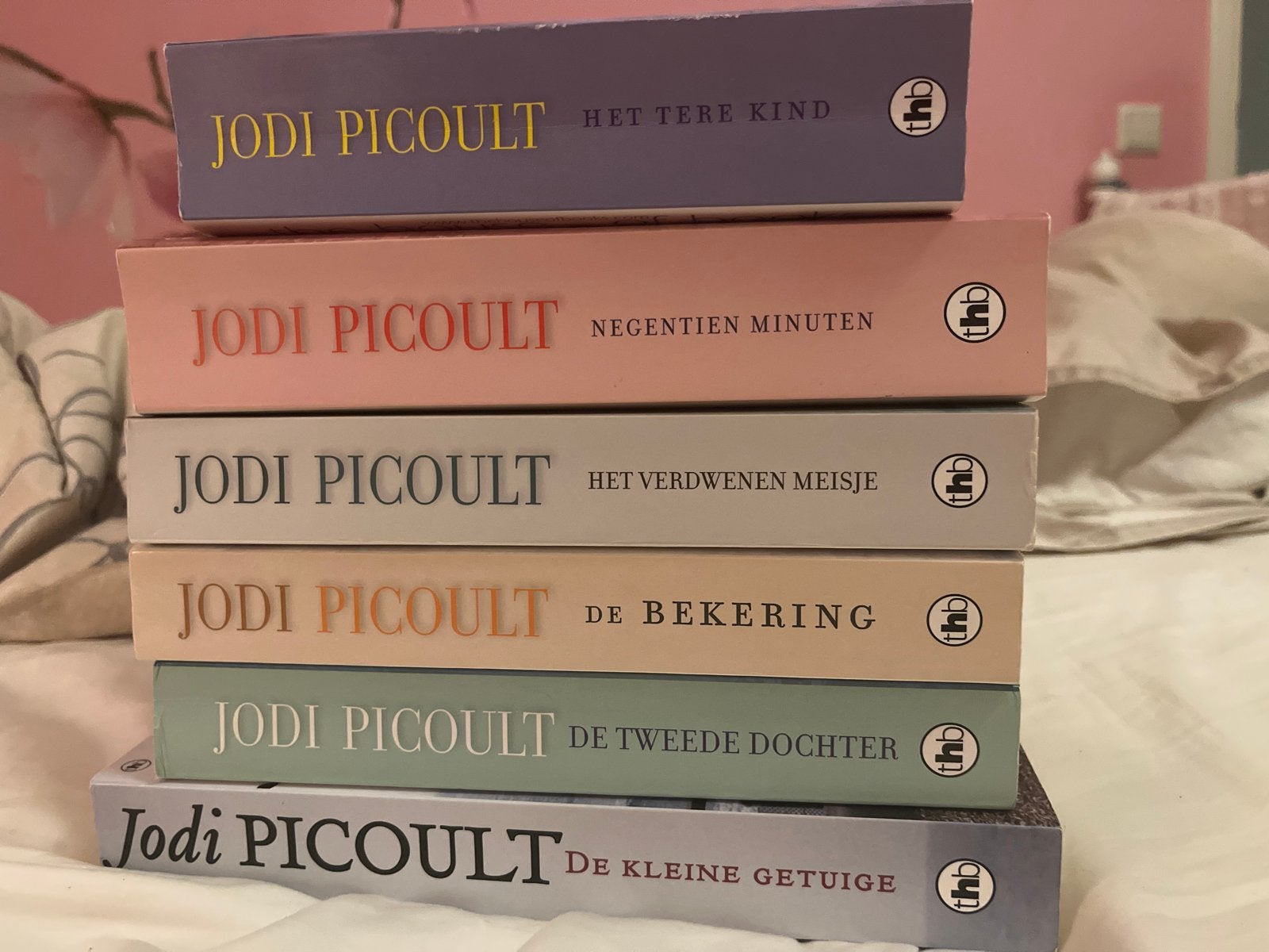 6 boeken van Jodi Picoult - Zo goed als nieuw, Boeken, Ophalen of Verzenden, Zo goed als nieuw