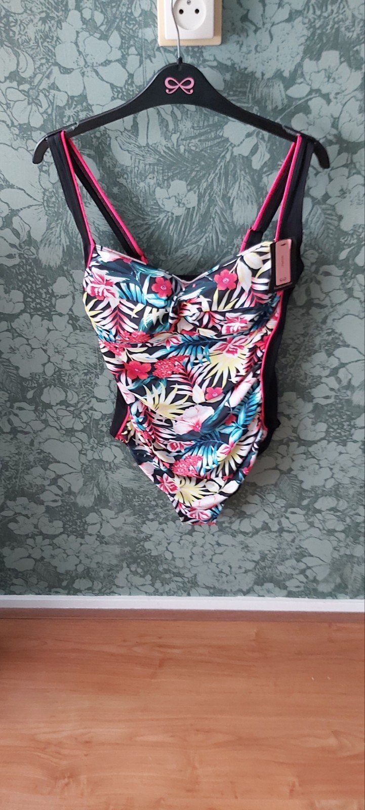 Corrigerend  badpak maat 44 met doek, Ophalen, Meerkleurig, Badpak, Zo goed als nieuw