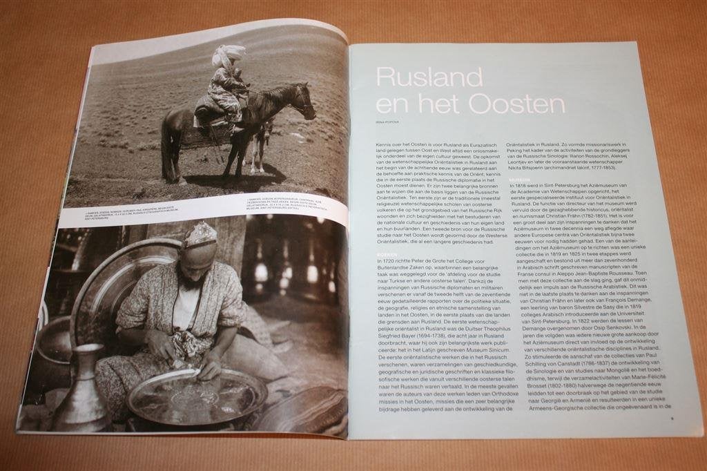 Het Onbekende Rusland. Oriëntalistische Schilderkunst., Ophalen of Verzenden, Gelezen